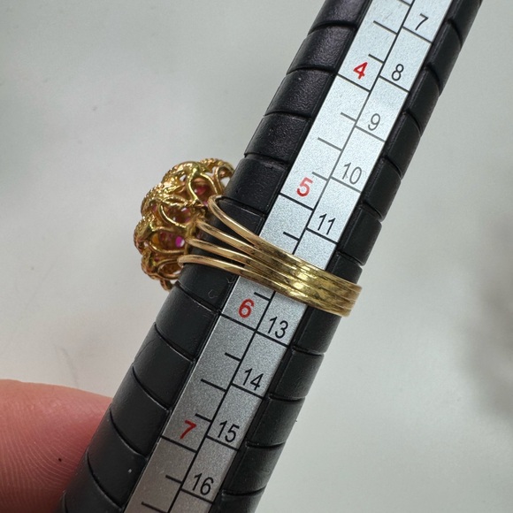 14K yellow gold and pink sapphires cluster ring - Picture 12 of 14